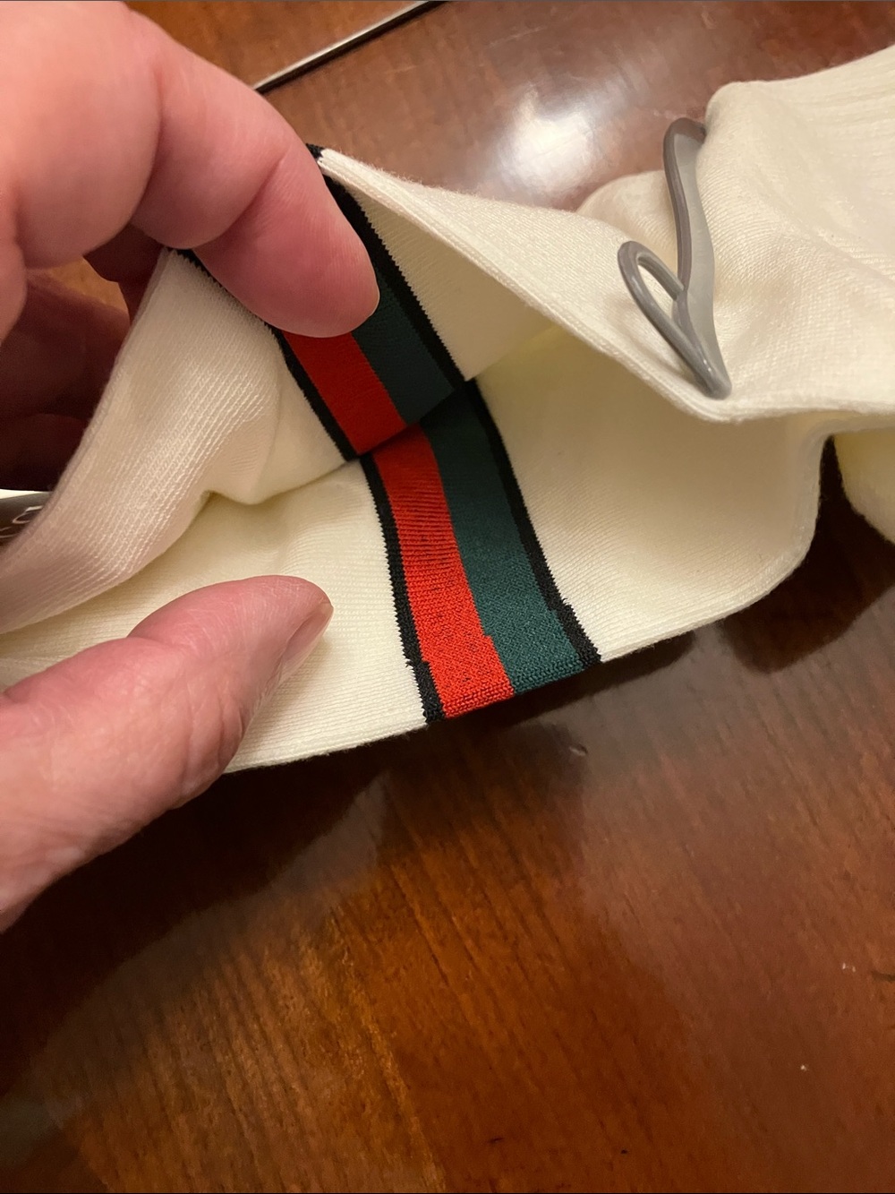 GUCCI. Women’s Perfume & Men’s Socks. A gift for each of you!!! Both are NWT!!! - Picture 12 of 12